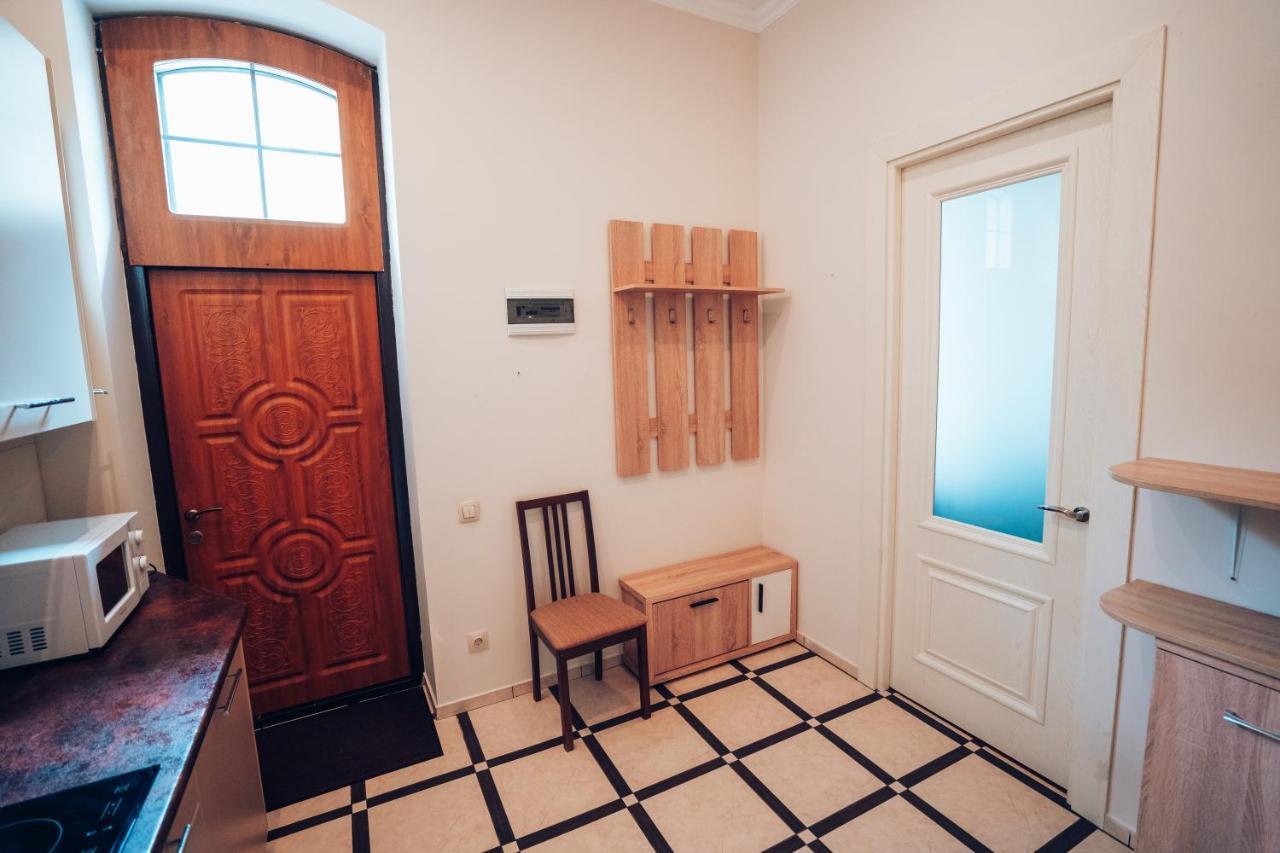 Wonderful Flat On City Center ウージュホロド エクステリア 写真